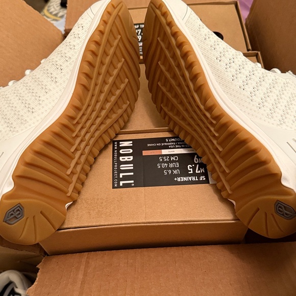 Born Primitive Women's Size 9- NWOT - Picture 5 of 5